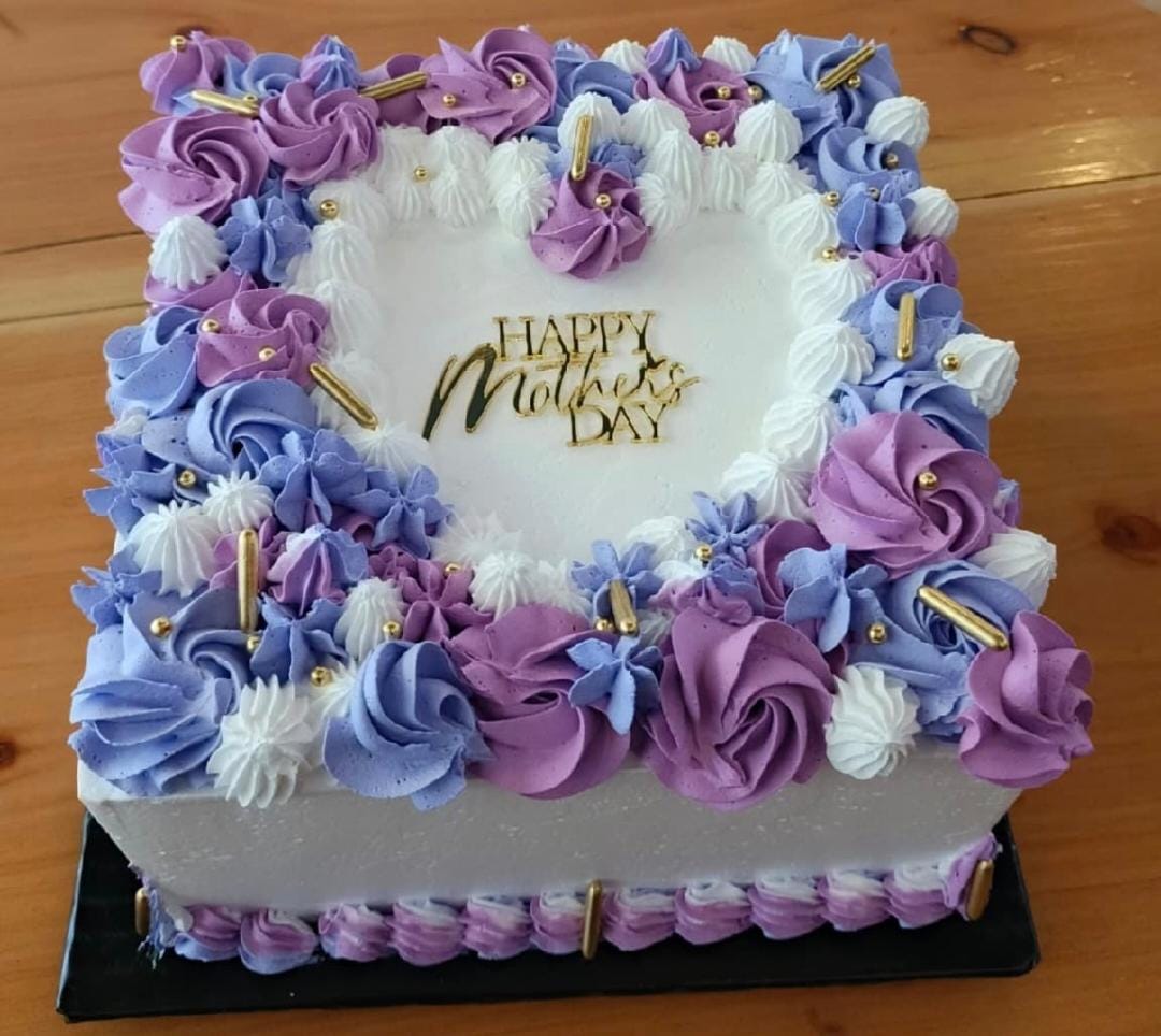 LOVELY CAKE