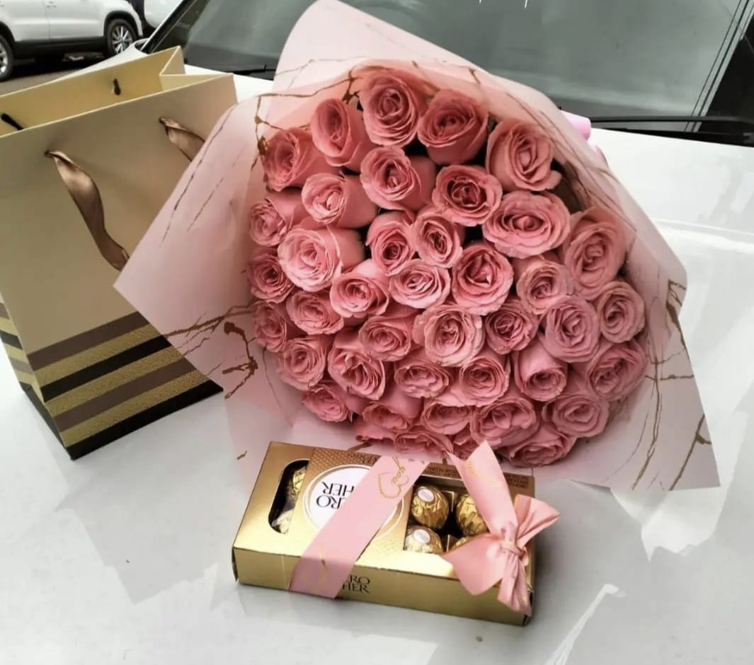 BLUSHY AURA