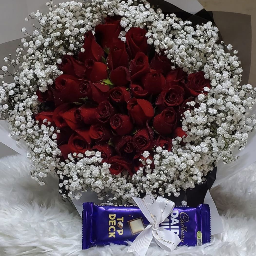 BEAUTY BLOOMS & CHOCOLATE