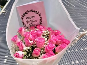 20 PINK ROSES