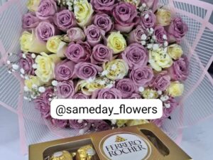 60 PURPLE & WHITE ROSES WITH FERRERO ROCHER CHOCOLATES