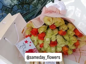 60 WHITE & ORANGE ROSES WITH FERRERO ROCHER CHOCOLATES