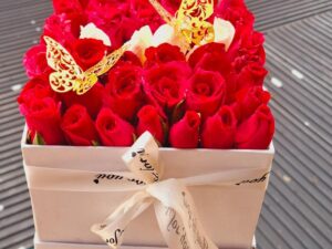 RED ROSE BOX ARRANGEMENT