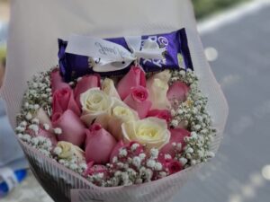 WHITE & PINK ROSES WITH CHOCOLATE