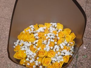 YELLOW ROSES WITH BABY BREATH