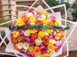 80 MIXED ROSES BOUQUET